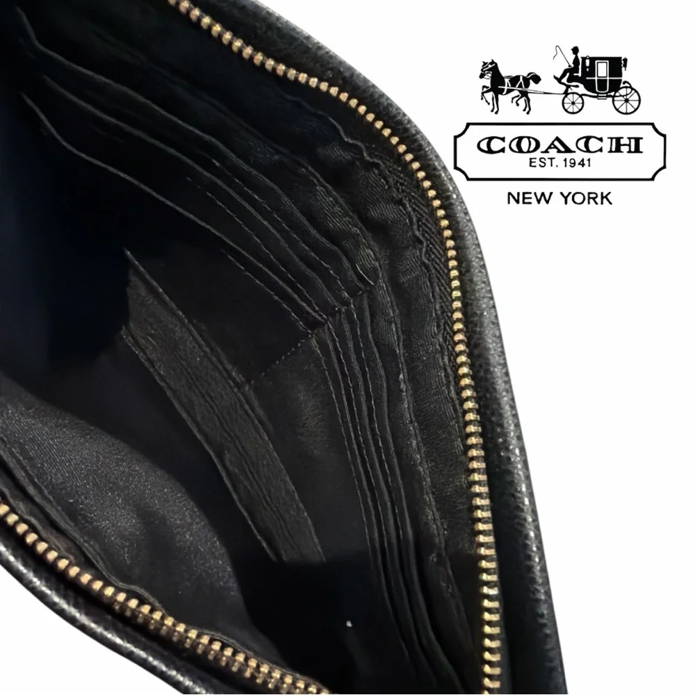 Coach Black‎ Large Pebbled Leather Wristlet